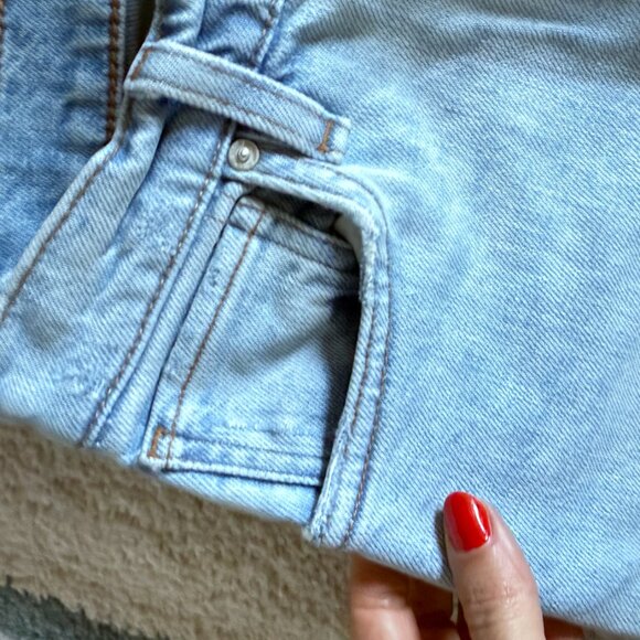 Hudson Remi High-Rise Straight Ankle Jean - Light Wash Distressed Wide Leg Pants - Picture 9 of 9